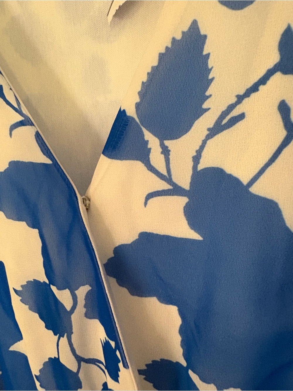 3X ChicSoul White Maxi Dress with Blue Floral Print - Picture 4 of 5